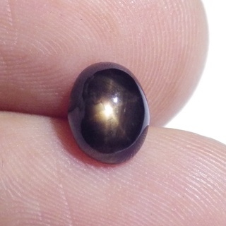 พลอย สตาร์ แซฟไฟร์ ดิบ ธรรมชาติ แท้ ( Unheated Natural Black Yellow Star Sapphire ) หนัก 1.74 กะรัต