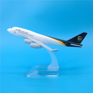 โมเดลเครื่องบิน UPS AIRLINES Boeing 747 (16 cm) ทำด้วยเหล็ก สวย งานละเอียด - ของขวัญ ของเล่น ตั้งโชว์เสริมฮวงจุ้ย