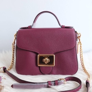 Coach F77897 Cassidy top handle crossbody รุ่นนี้สวยหรูดูแพง ขนาด 9" (L) x 6 1/4" (H) x 3 1/4" (W)