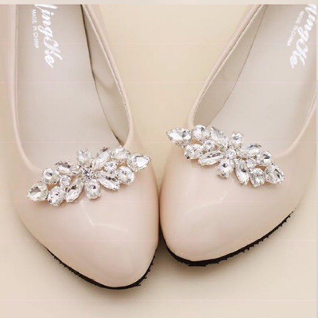 กิ๊บติดรองเท้า เพชรติดรองเท้าเจ้าสาว👠  มีแบบโบว์ 🎀 ขายเป็นคู่