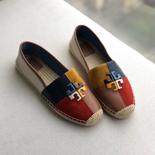 ของแท้ 💯%Tory Burch การจับคู่สีคลาสสิกรองเท้าชาวประมง/แฟชั่นรองเท้าส้นแบนลำลอง/TB รองเท้าผู้หญิง