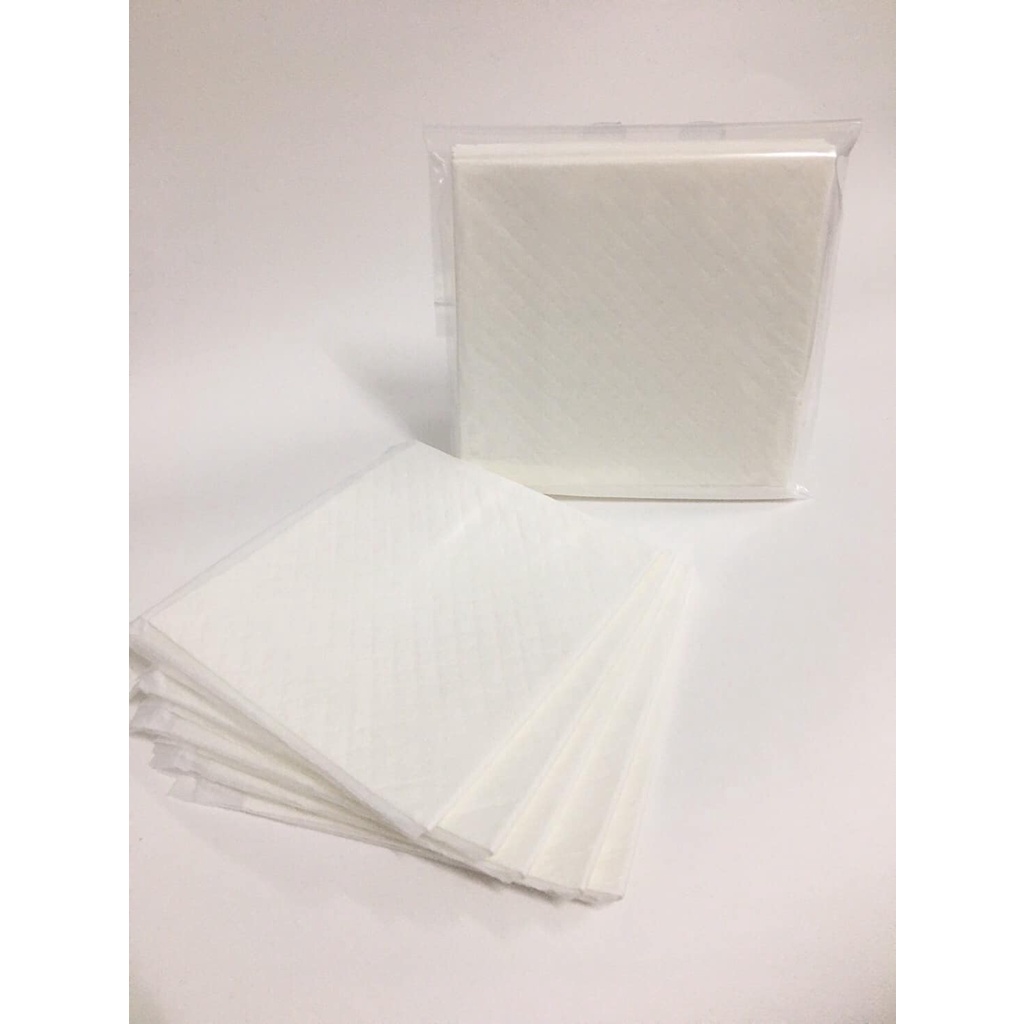 ชุดแผ่นรองฉี่สำหรับสัตว์ ดูดซับได้ไว ดับกลิ่นได้ดี ป้องกันแบคทีเรีย ใช้รองพื้นกรง ที่นอน ตระกร้า หรือ กระเป๋าสัตว์เลี้ยง