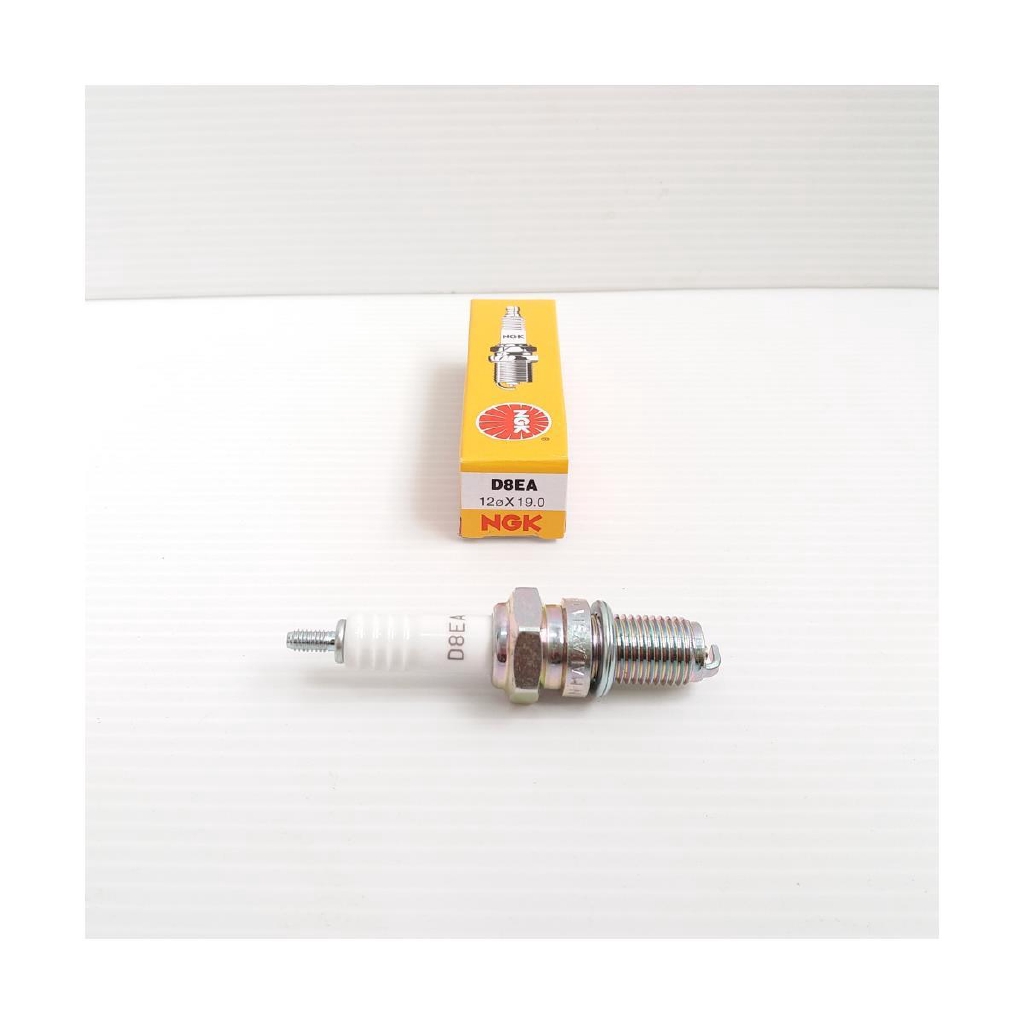 SPARK PLUG D8EA – NGK