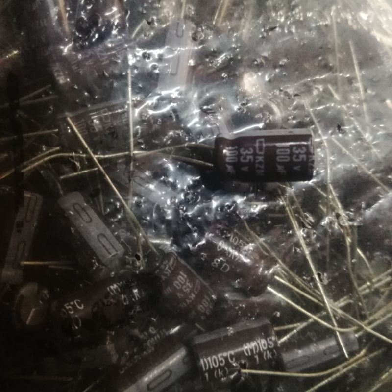 Elco 100uf 35v 100 uf 35 โวลต์ ราคาต่อ 10 ชิ้น