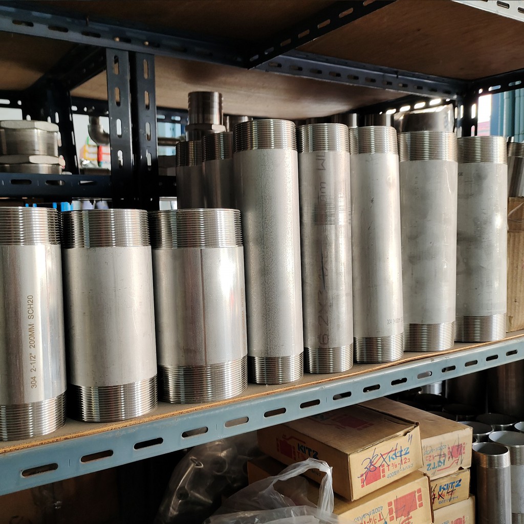 ท่อสแตนเลส เกลียวนอกหัวท้าย 1.1/4"(1นิ้ว2หุน) ถึง 3"(3นิ้ว) ยาว10-30ซม. ท่อสแตนเลสเกลียวนอก ท่อเกลียวสแตนเลส