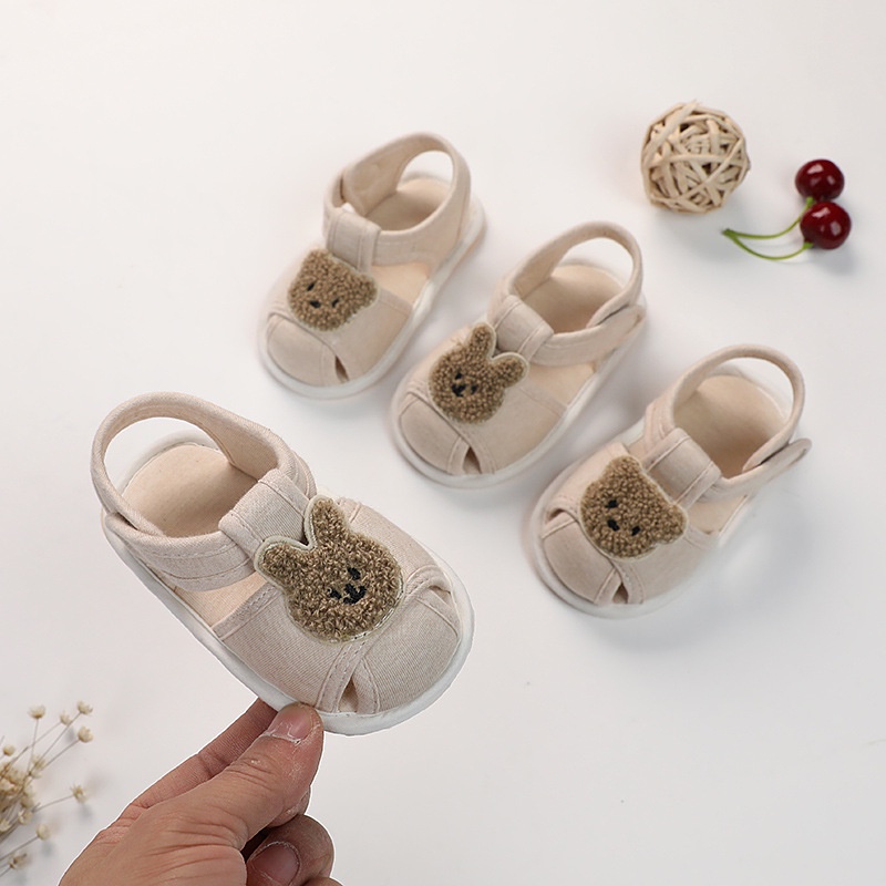 Others 140 บาท รองเท้า ผ้าฝ้าย พื้นนิ่ม ลายหมี กระต่าย แฟชั่นฤดูร้อน สําหรับเด็กวัยหัดเดิน Baby & Kids Fashion