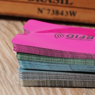 Creamyvy ฝาครอบบัตรเครดิต 5 ชิ้น จากอะลูมิเนียม ป้องกันการขโมยข้อมูล RFID