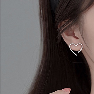 ต่างหูหัวใจเงิน Silver Heart Stud Earrings