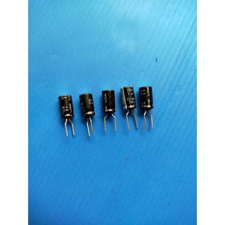 C.คอนเดนเซอร์ 1 uF 250 V ราคาตัวละ 25 บาท