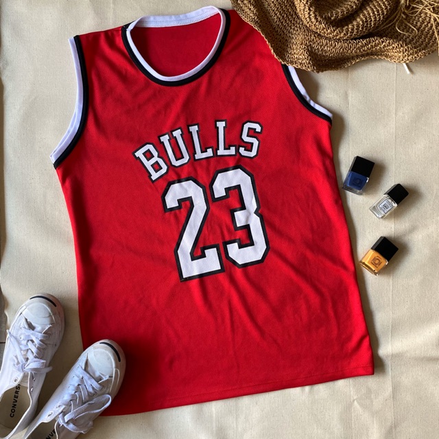 เสื้อผ้ามือสองสภาพดี ของแม่ค้าเอง เสื้อเบสบอล Chicago bulls