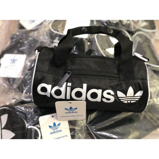 กระเป๋า หิ้ว Adidas แท้ 100%