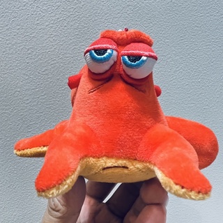 พวงกุญแจ ตุ๊กตา ปลาหมึก Hank Octopus ใน Finding Nemo น่ารัก ตัวแน่นๆ ป้าย Bandai 2016 Disney Pixar ป้ายผ้าไม่สวย1จุด