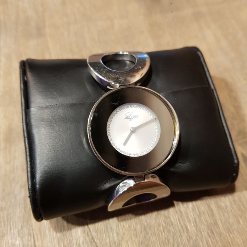 นาฬิกา LYN รุ่น LS1008 (ของแท้มือสอง)