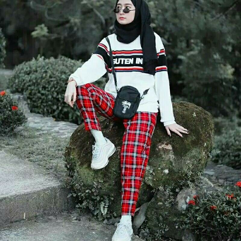 Belinda - Tartan Pants - Checkered Buggy - กางเกงขายาวลายตารางหมากรุกผู้หญิง