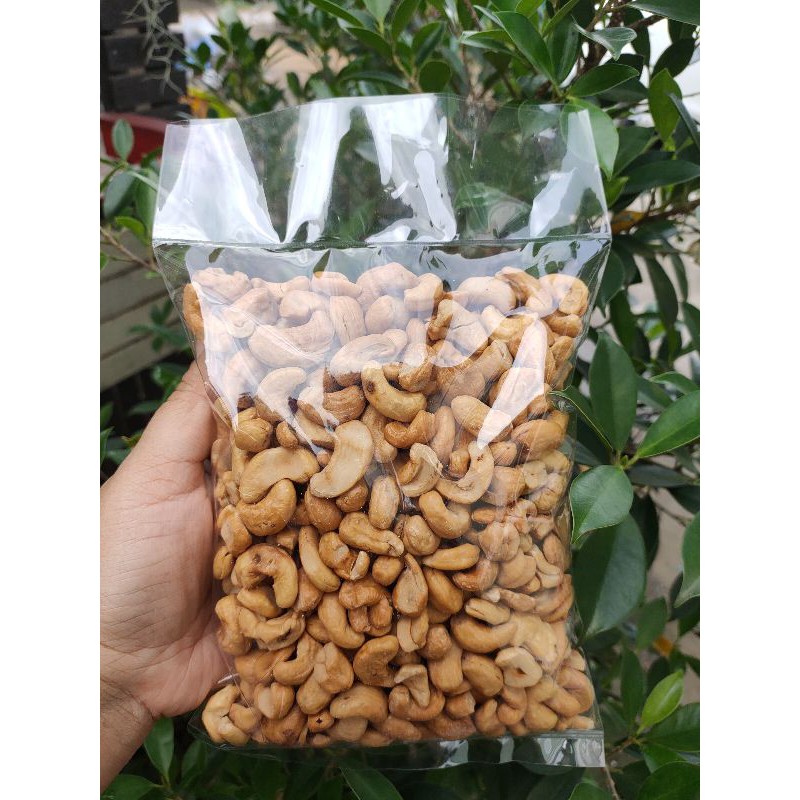 เม็ดมะม่วง อบเนยเกลือ เป็นเม็ดเกรดรอง มีซีก มีท่อนผสม ขนาดเล็ก 500กรัม
