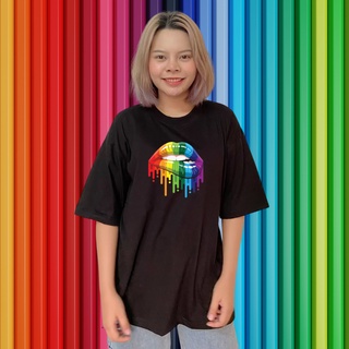 เสื้อยืด LGBTIQN สีรุ้ง ทรงโอเวอร์ไซด์ ขึ้นห้าง สกรีนสีทอง เด่นสวยมาก เนื้อเผ้าCotton100% เกรดComb No.30 ระดับพรีเมียม