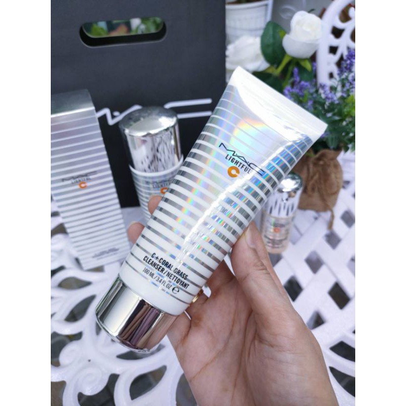 Mac lightful c coral grass tinted primer spf45pa 30ml al99ccrqsn