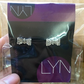 Sale lyn แท้ 2012 59฿