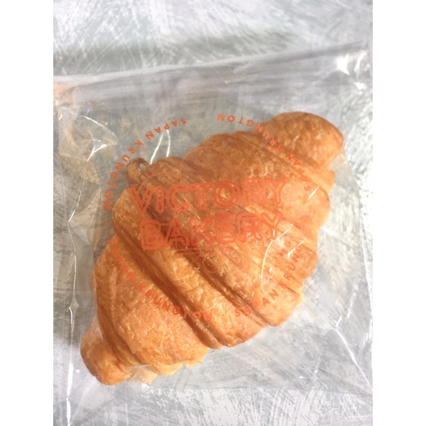 🥐Butter Croissant 🧈ครัวซองต์เนยสด มีไส้ต่างๆชีส🧀แฮม 🍖ไส้กรอก🌭  BY VICTORY BEKERY