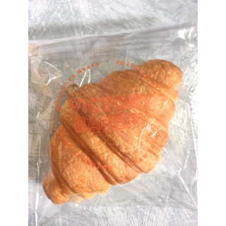 🥐Butter Croissant 🧈ครัวซองต์เนยสด มีไส้ต่างๆชีส🧀แฮม 🍖ไส้กรอก🌭  BY VICTORY BEKERY