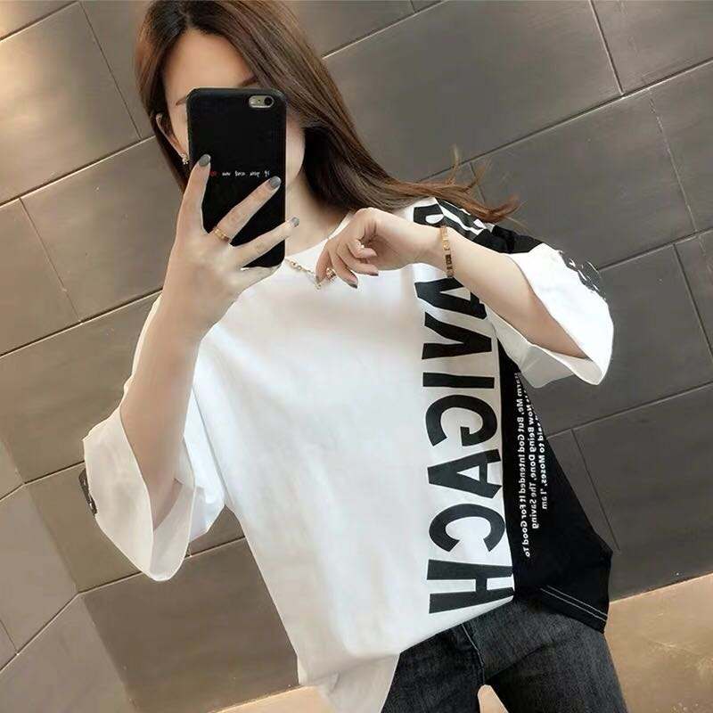 เสื้อยืดแฟชั่นผู้หญิงเกาหลี ไซส์ใหญ่ทรงหลวม คอกลมแขนสั้น มี 2 สี ดำ ขาว