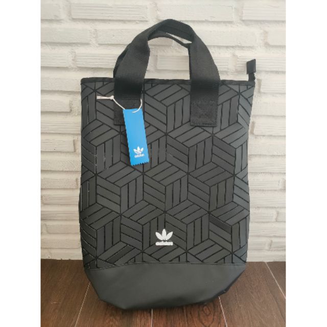 ของแท้ 100% กระเป๋า Adidas Original 3D Backpack 2019