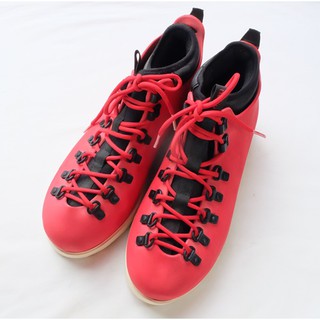 Native Shoes Fitzsimmons Size 43EU สีแดง มือสอง ของแท้