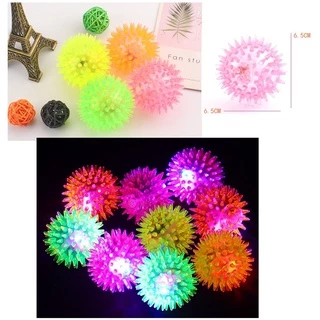 ลูกบอล มีไฟ led มีเสียงเวลาบีบ ใหญ่ 6.5 cm ของเล่น ของเล่นเด็ก บอลเด้งดึ๋ง Flashing ball light up คละสี