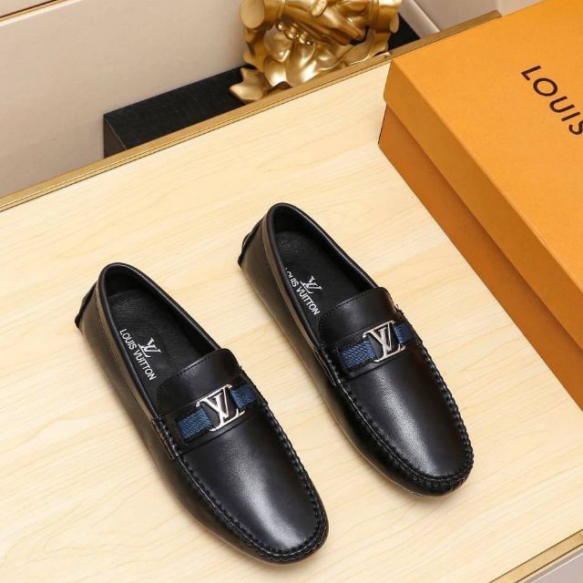 Louis Vuitton Elegant Loafer Shoes.💓, Men's Fashion, Footwear, Dress Shoes  on Carousell