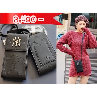 🖤mlbแท้จากเกาหลี🖤กระเป๋าสะพาย MLB กระเป๋าาะพาย NY แท้ นำเข้าจาก เกาหลี MONOGRAM Embo Phone Pouch NEW YORK YANKEES