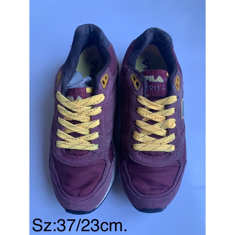 FILA   รองเท้ามือสอง