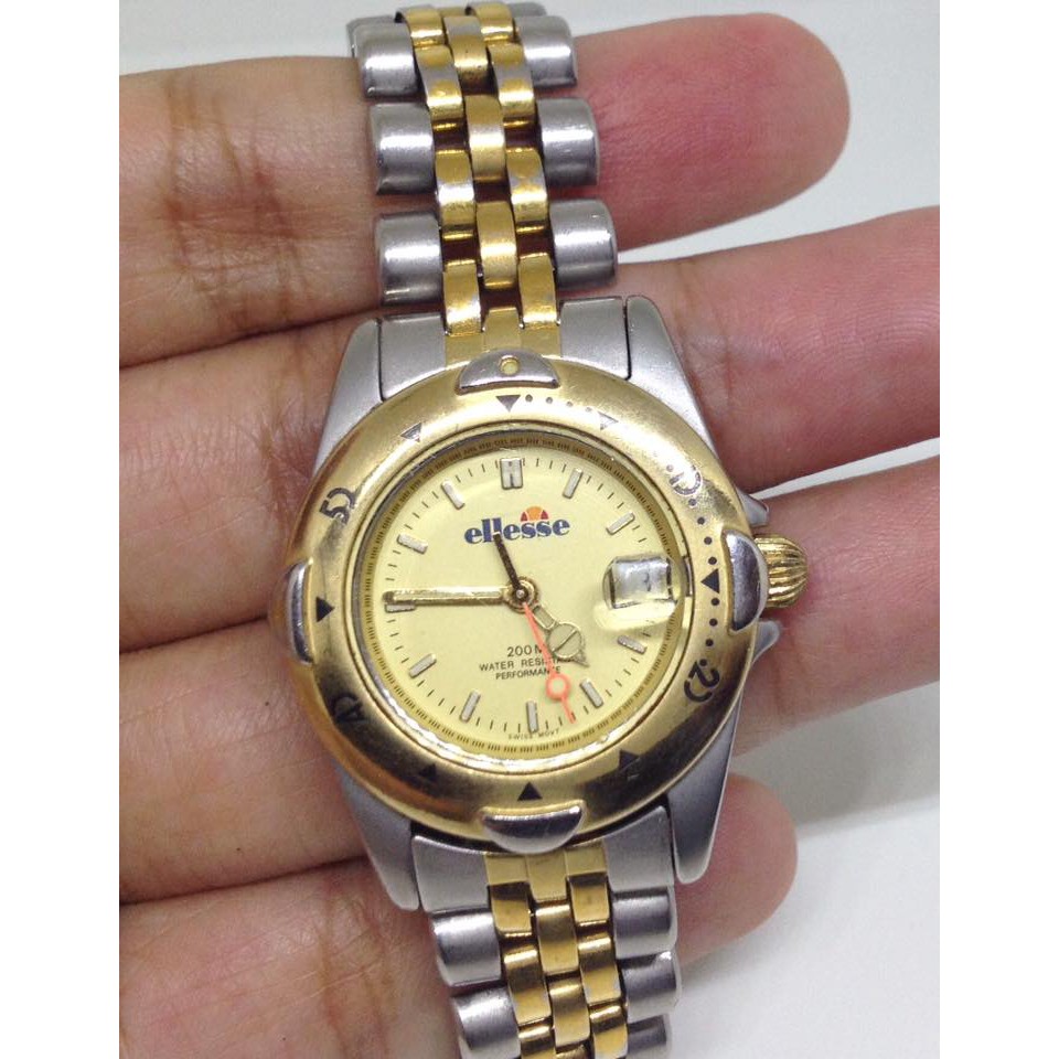 นาฬิกาสตรี Ellesse 200 m (มือสอง)