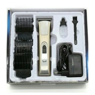 Kemei 5017 ปัตตาเลี่ยน มาพร้อมอุปกรณ์เพื่อช่วยในการตัดแต่งผม ที่จะช่วยให้คุณสามารถดูแลผมของคุณได้ด้วยตัวเอง