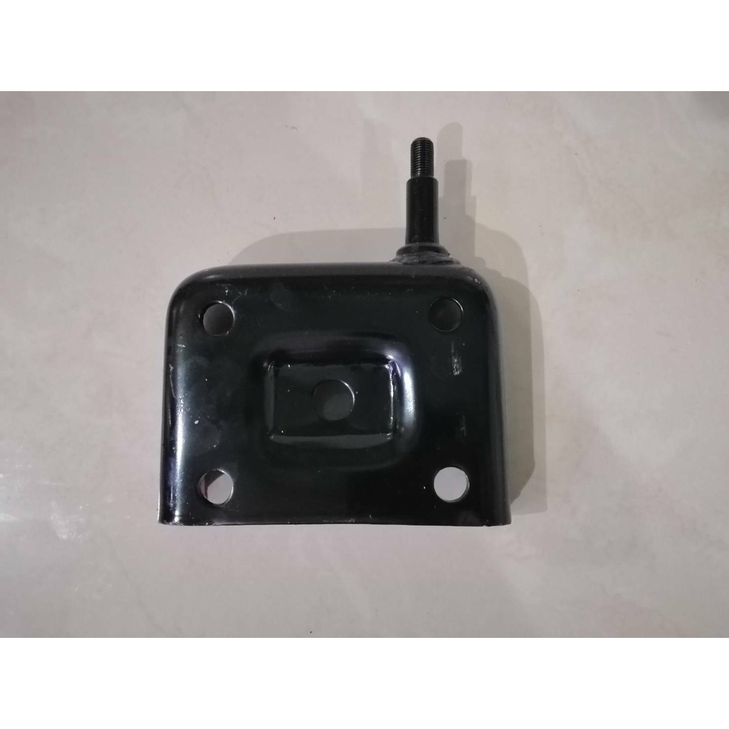 แป้นรองแหนบ ISUZU D-MAX 2500,3000,4JH1,4×2,4×4 ข้างLH(ซ้าย) ราคาอันละ230บาท