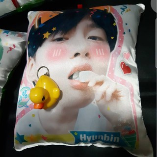 พร้อมส่ง หมอนแก้มแดง JBJ ฮยอนบิน