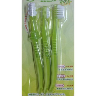 Aprica-แปรงสีฟันสำหรับเด็ก Aprica Toothbrush 3 Step(แพคเกจไม่ค่อยสวย)