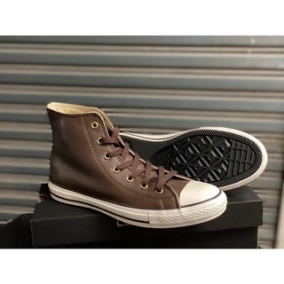 รองเท้าผ้าใบคอนเวิร์สเป็นหนัง(convers all stars หนังแท้)มีใซส์39….44 ไซส์ตรองปก ทางร้านมีฟรีกล่อง ใบเสร็จ