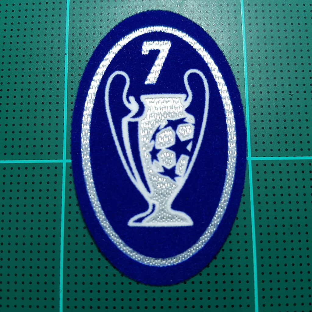 Uefa Trophy 7 times อาร์มกำมะหยี่รีด DIY ติดเสื้อ อาร์ม ถ้วยเลข 7 ติดเสื้อเอซี มิลาน