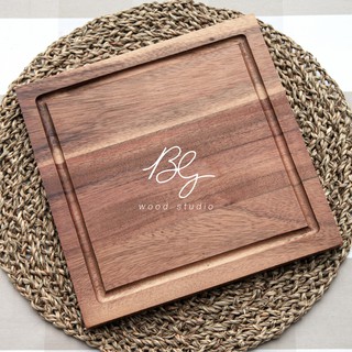 เขียงเหลี่ยมจัตุรัสไม้จามจุรี (มีร่อง) ขนาด 10"x10" byBG WOOD STUDIO