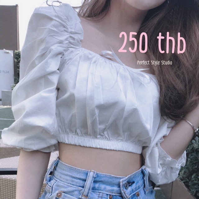 ✨New arrival✨ Allie white top