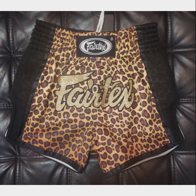 กางเกงมวยไทย ยี่ห้อ FAIRTEX (แฟร์เท็กซ์)ยี่ห้อดังเก่าแก่ของไทย ลายเสือดาว  มีทุกไซซ์