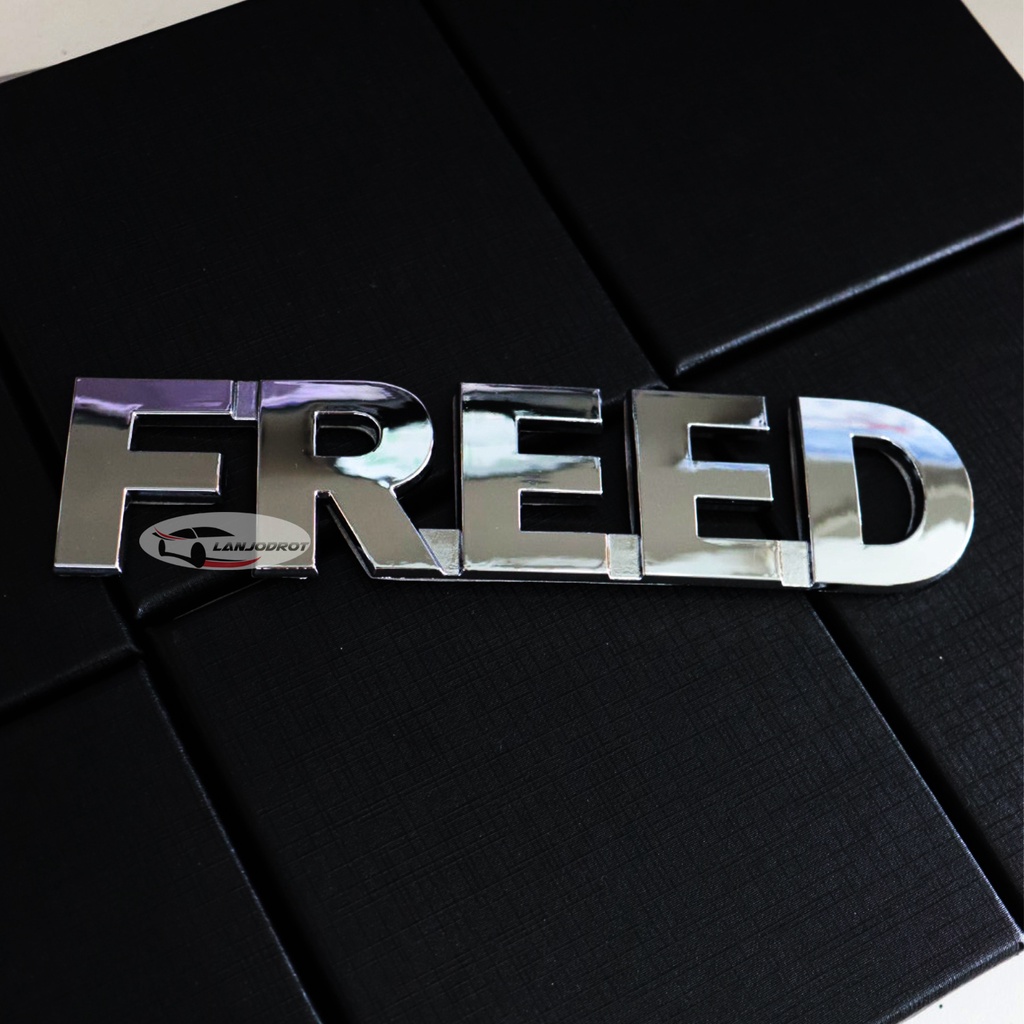 โลโก้ FREED สีโครเมี่ยม สำหรับติดท้าย ขนาด 4 x 17 cm.