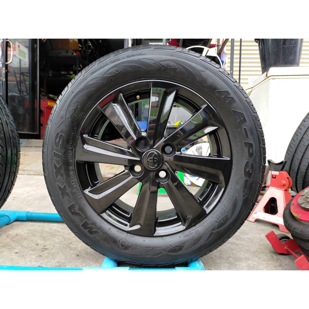 แม็กวีออส ขอบ15 พร้อมยางmaxxis 195 60 15 ปี18