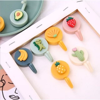 พร้อมส่ง! ตะขอแขวนติดผนัง ลายการ์ตูน แบบมีกาว ไม่ต้องเจาะ ตะขอติดผนัง ลายน่ารัก แข็งแรง รับน้ำหนักได้ดี