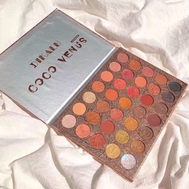 อายแชโดว์ พาเลททาตา DIKALU COCO VENUS