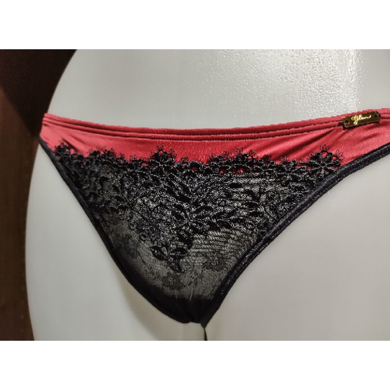 Wacoal Glam สุดหรู รุ่น WD7022 ป้าย 590 กางเกงใน Bikini + G-string ยกระชับ ลายลูกไม้ ผ้าลื่นมันเงา