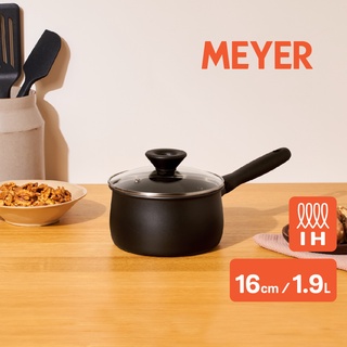 MEYER MIDNIGHT หม้อมีด้ามจับ hard-anodize ขนาด 16 ซม./1.9 ลิตร พร้อมฝา Saucepan (85095-TE12)