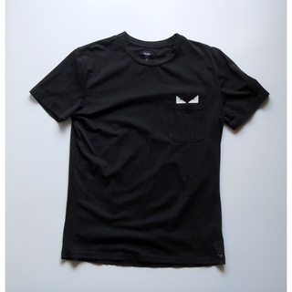 เสื้อยืดมือสอง Fendi T-Shirt one pocket Size L