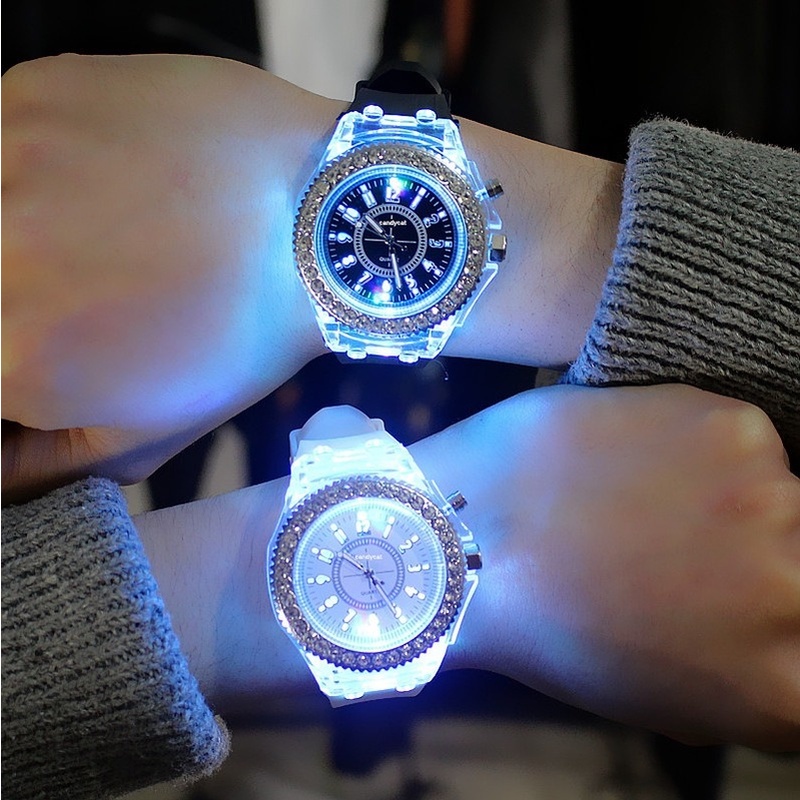 Geneva Fossil นาฬิกาข้อมือ สายซิลิโคน มีไฟกลางคืน LED สําหรับผู้ชาย และผู้หญิง