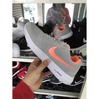 Sale 50% OFF รองเท้าแฟชั่นแบนด์ Nike Zoom